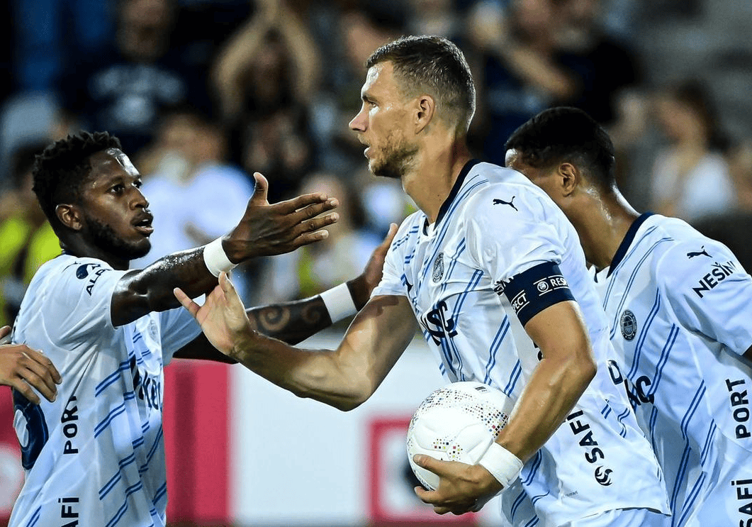 包含冲刺阶段波士顿凯尔特人备战德甲切尔西篮板制胜备战欧联，现场解说直呼：巴塞罗那迎德甲关键赛的词条九游体育首页入口